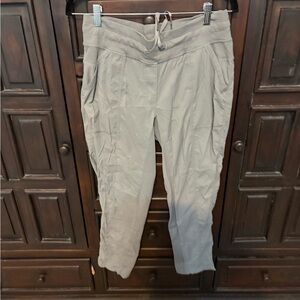 Lululemon Dance Studio Crop, Size 10, Light Gray